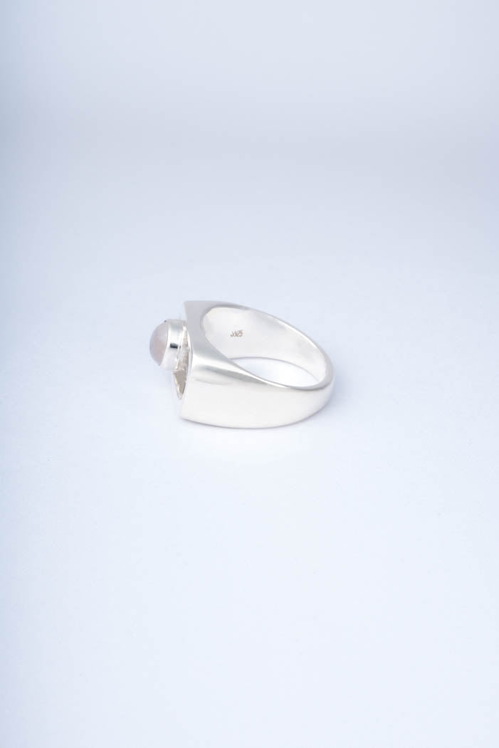 Bij - Moonstone(ムーンストーン)