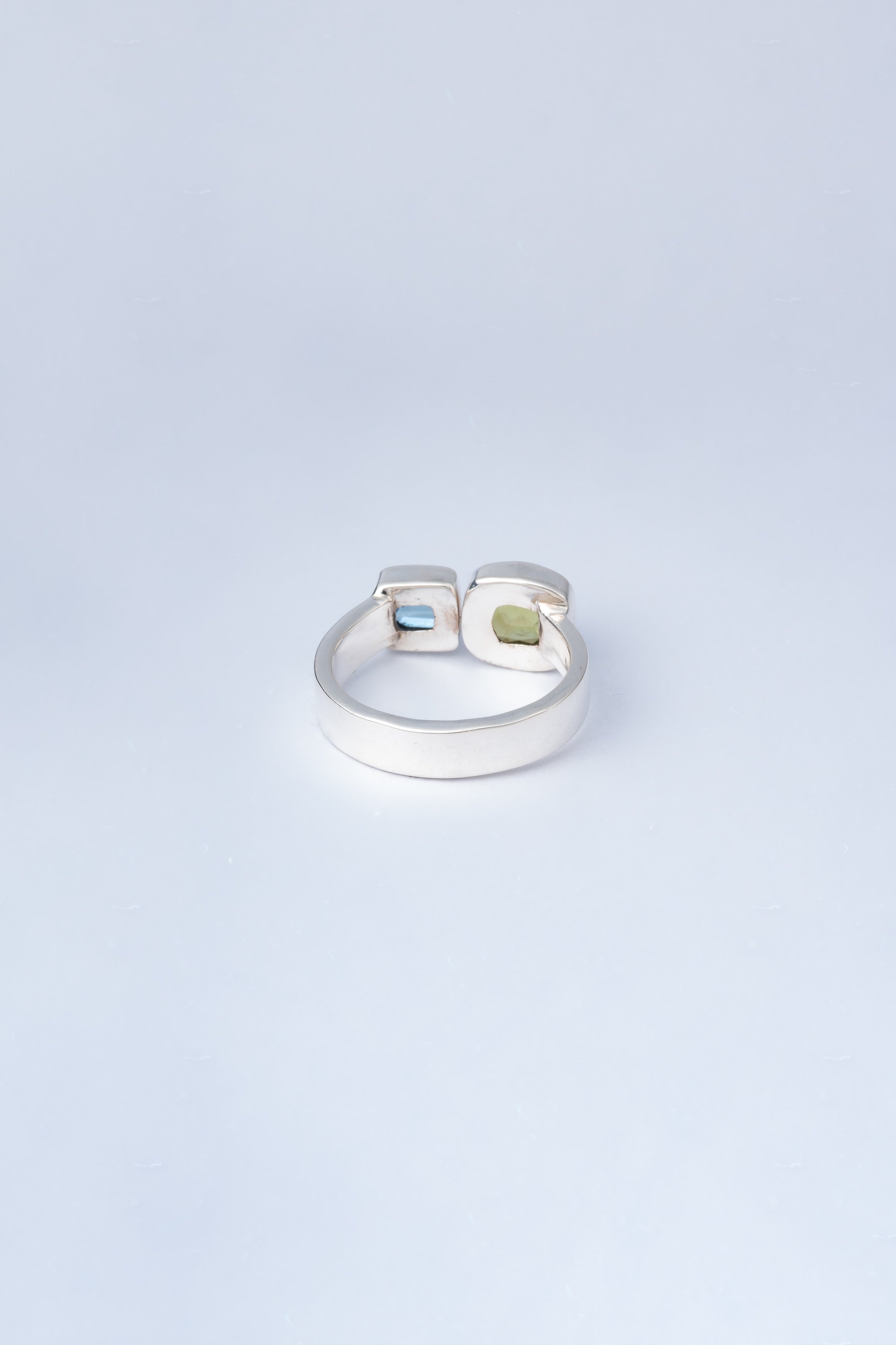 HIMAL - Peridot(ペリドット) × Blue Topaz(ブルートパーズ)
